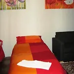 Volturno House Hostel Rome