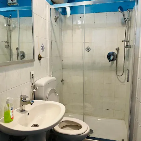 Volturno House Hostel *