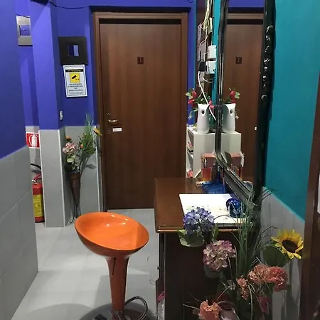 Volturno House Hostel *