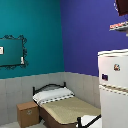 Volturno House Albergue