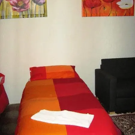 Volturno House Auberge de jeunesse Rome
